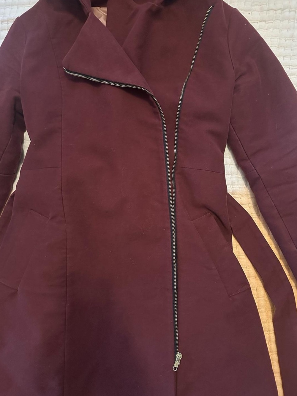 Vaute Couture Emily Coat - Picture 2 of 12